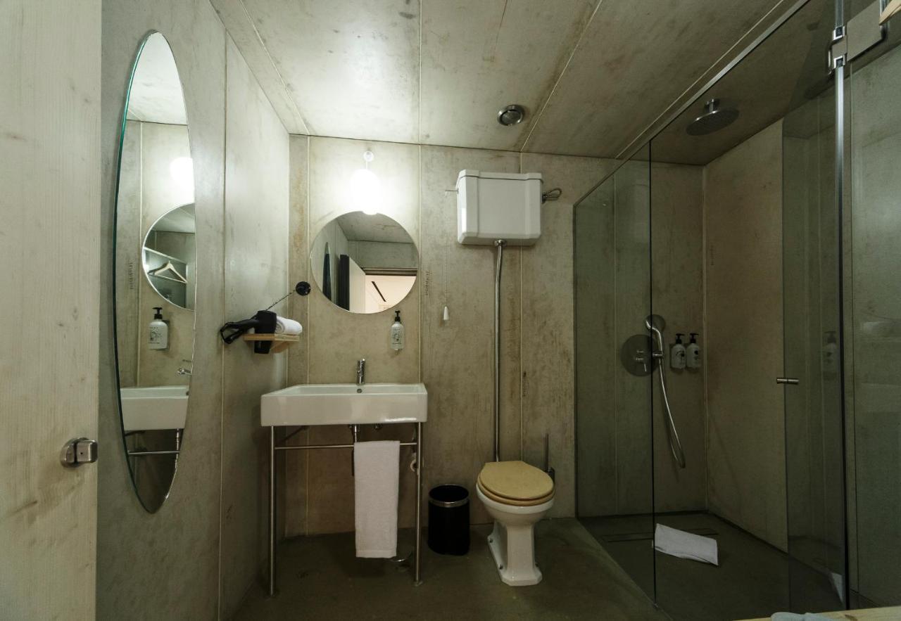 Zero Box Lodge ปอร์โต ภายนอก รูปภาพ